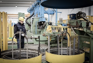 Dráty a kovové tkaniny